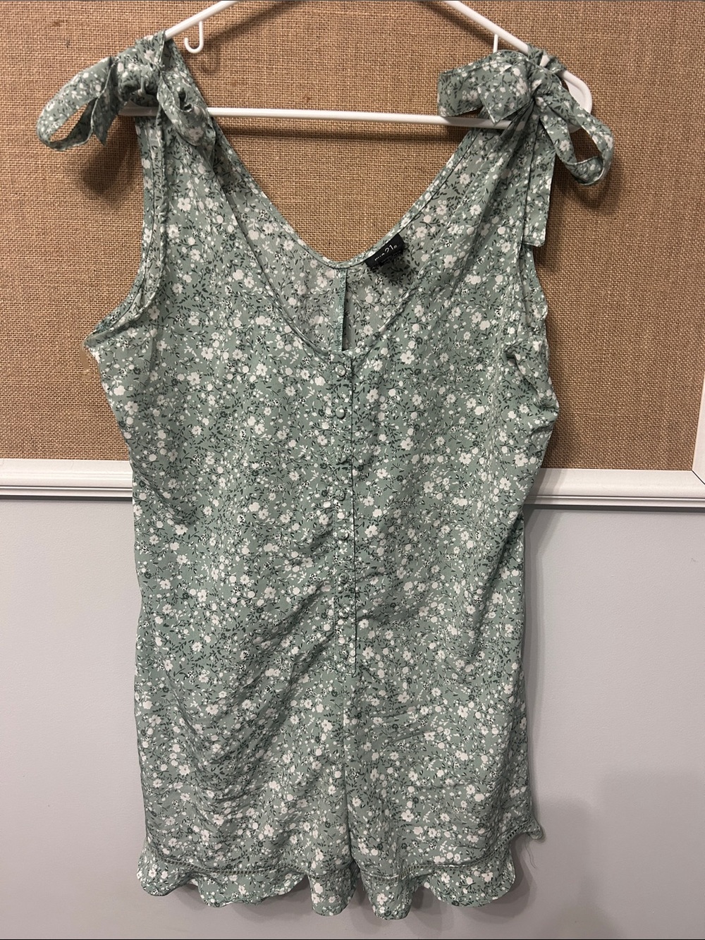 Rue21 Green Floral Tie-Shoulder Romper